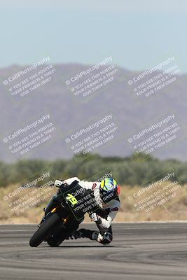 media/Oct-13-2025-Moto Forza (Mon) [[a66d839500]]/2-A Group/Session 3 (Turn 16)/